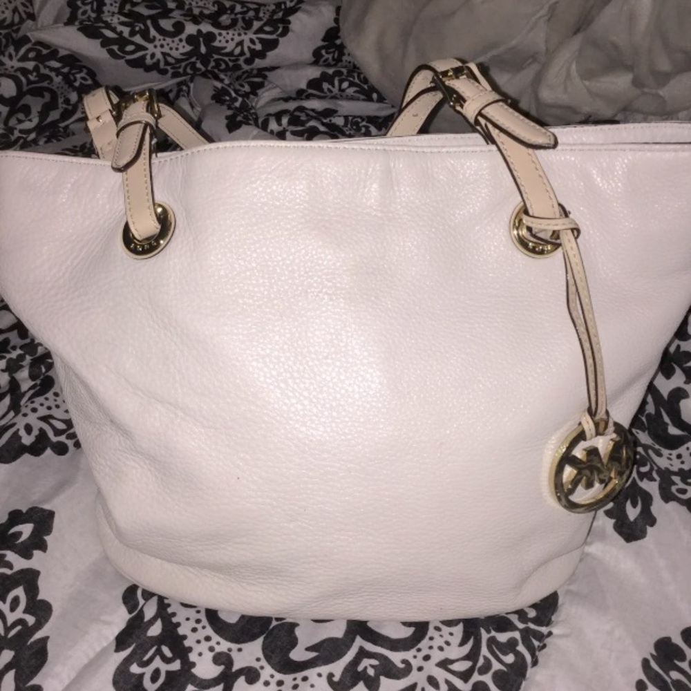 MK purse
